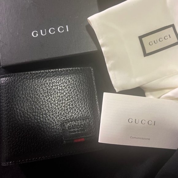 NEW MENS GUCCI BLACK LEATHER WALLET - Picture 1 of 4